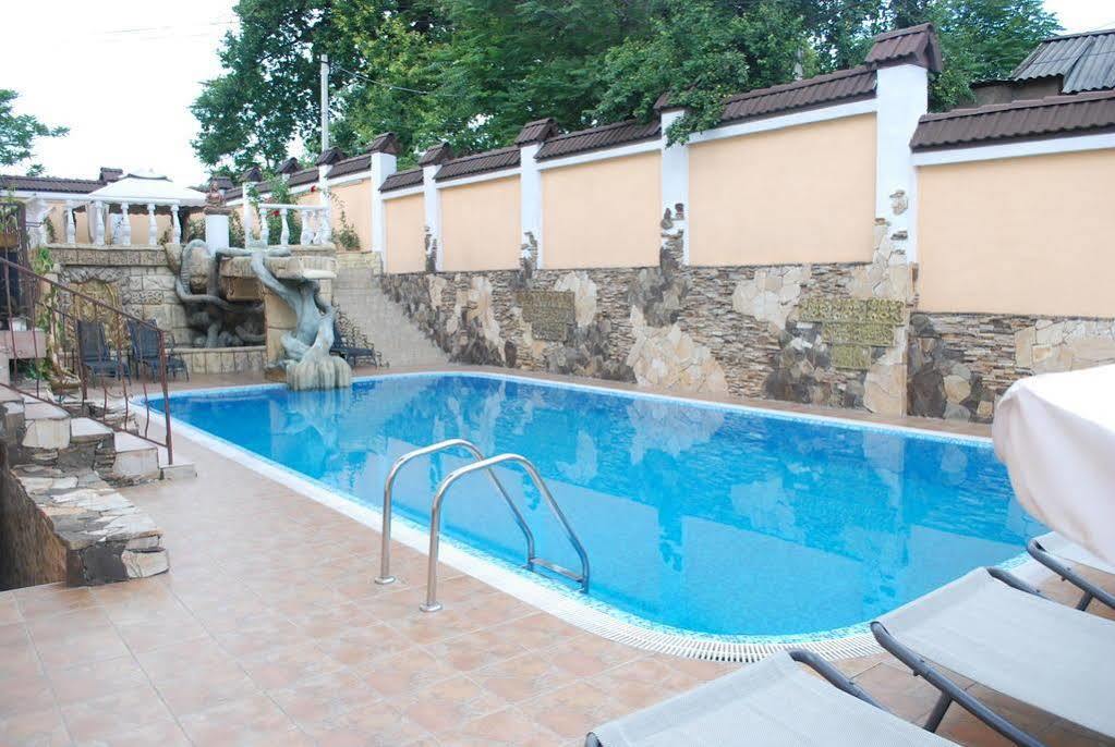 Shadow Boutique Hotel & Spa تشيسيناو المظهر الخارجي الصورة